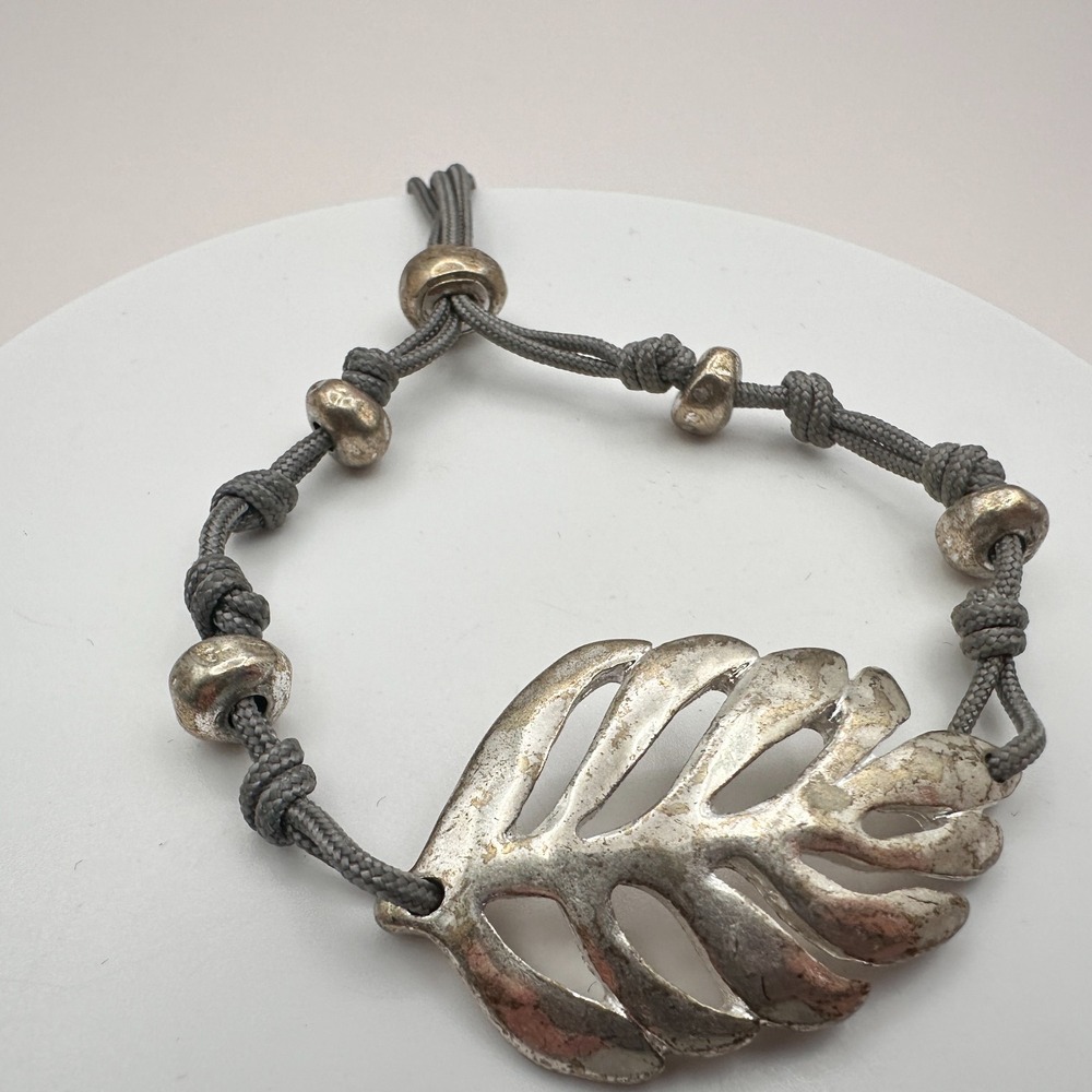 Vintage 90s Y2K Silver Beaded Monstera Leaf Bracelet Boho Grey Cord Adjustable